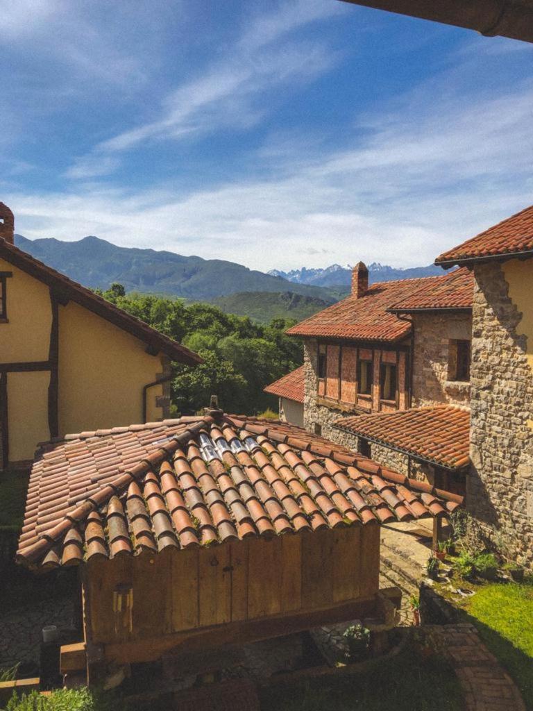 La Montana Magica Hotel Rural Vibano エクステリア 写真